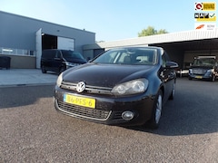 Volkswagen Golf - 2.0 TDI Highline BlueMotion AIRCO 2011