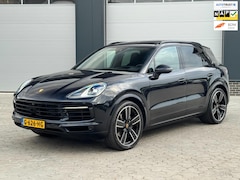 Porsche Cayenne - 3.0 E-Hybrid Pano Lucht Haak Stoelkoeling Softclose Bose Carplay
