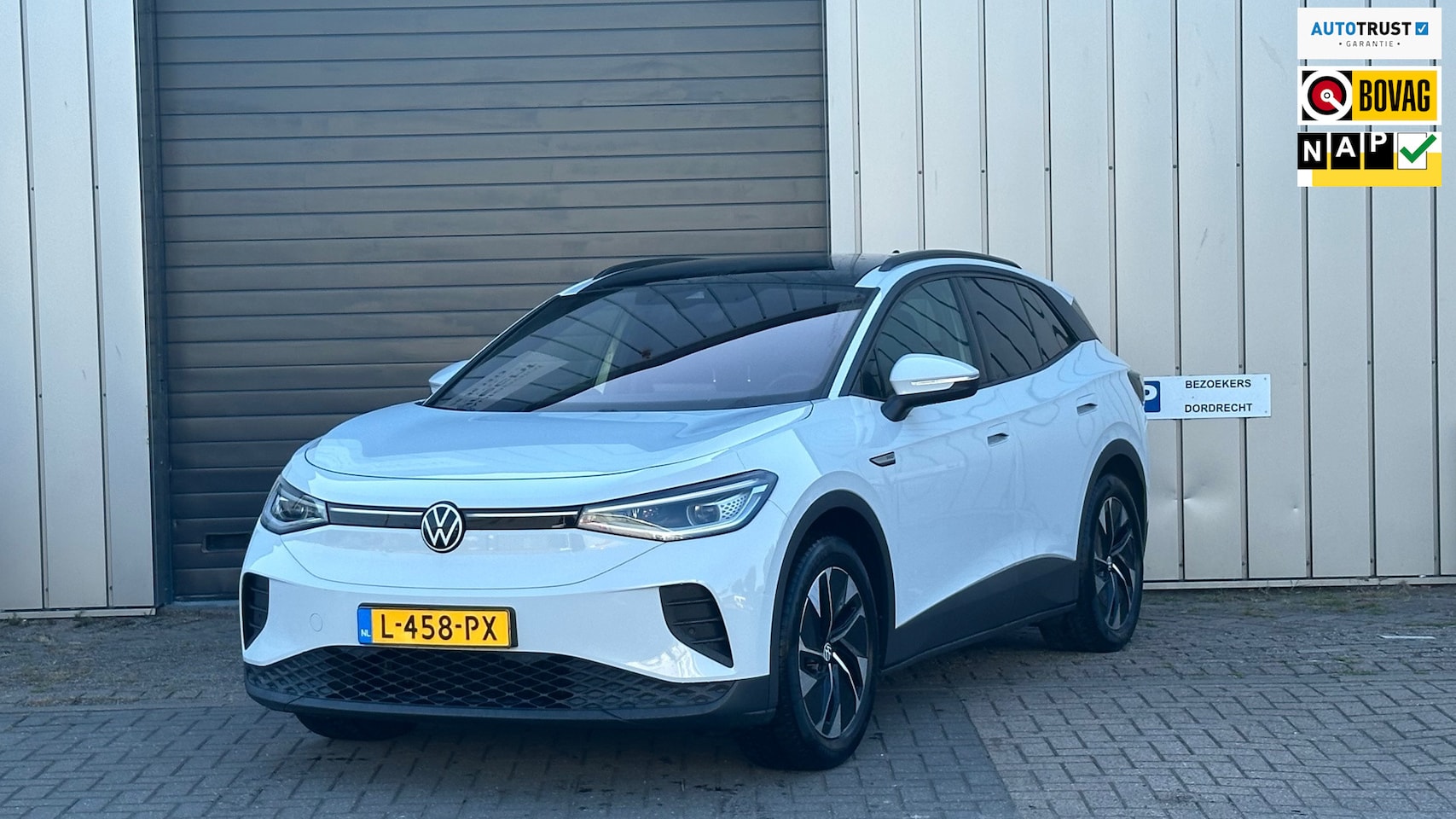 Volkswagen ID.4 - PRO 77 kWh / PANO / CAMERA / SOH 98.7% / DEALER OND - AutoWereld.nl