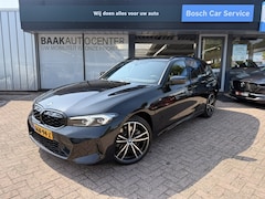 BMW 3-serie Touring - 320e | Panoramadak | Trekhaak | 19" | Leer