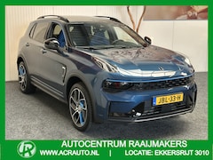 Lynk & Co 01 - 1.5 ZWARTE HEMEL 50 STUKS OP VOORRAAD VOL OPTIES 360 CAMERA ADAPTIVE CRUISE CONTROL PANORA
