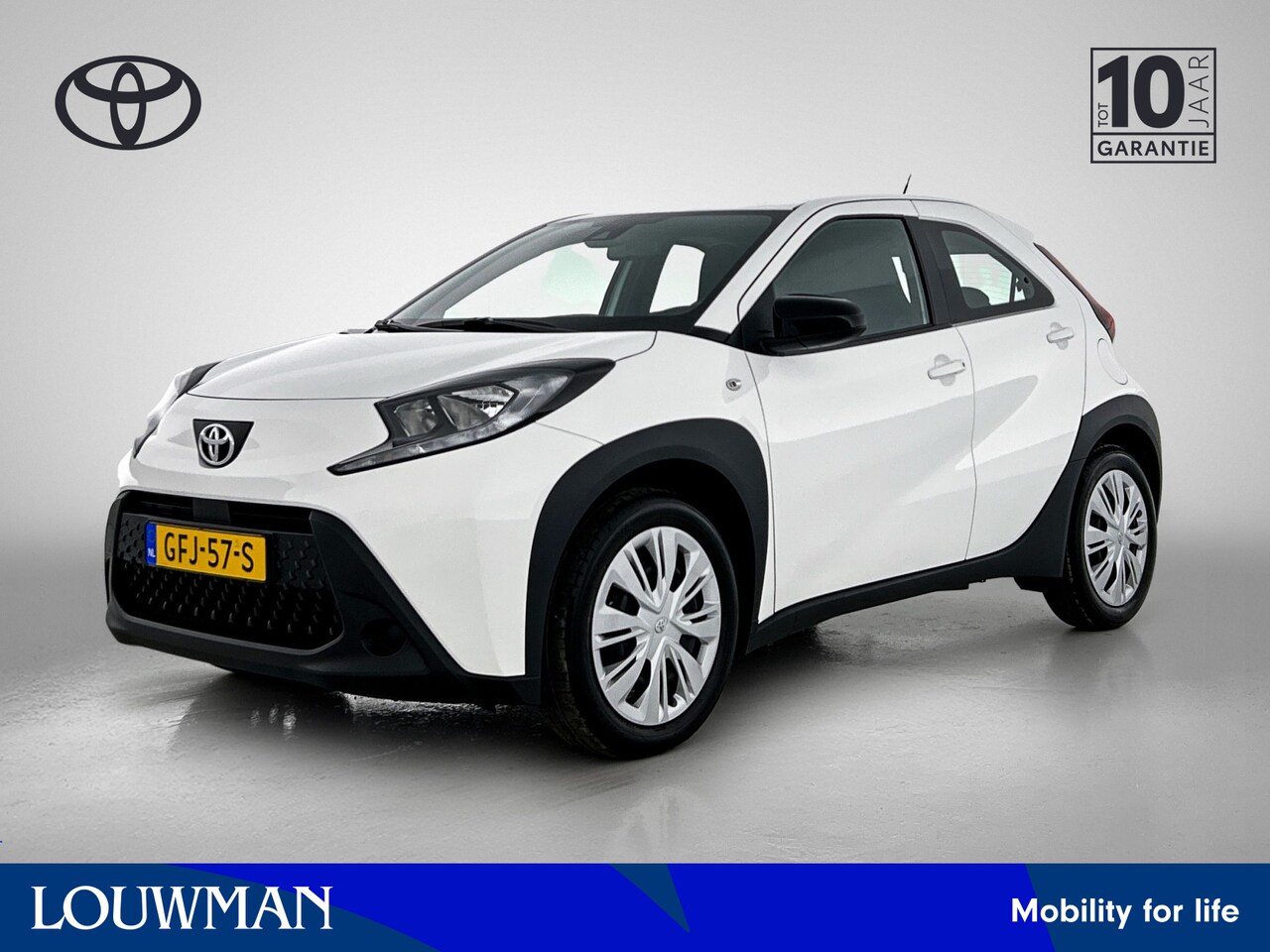 Toyota Aygo X - 1.0 VVT-i MT Play | CarPlay/Android Auto | Camera | - AutoWereld.nl