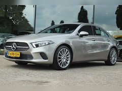 Mercedes-Benz A-klasse - 180 PREMIUM PLUS | LED | NAVI | TREKHAAK | PDC | STOELVER. | WIDESCREEN