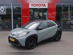Toyota Aygo X - PULSE AUTOMAAT APPLE/ANDROID CAMERA AD-CRUISE CLIMA 18"LM-VELGEN NL-AUTO