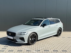 Volvo V60 - T6 Ultra Dark Recharge Plug-In Hybrid AWD | Massage | Panoramadak | Heico | Styling Kit |