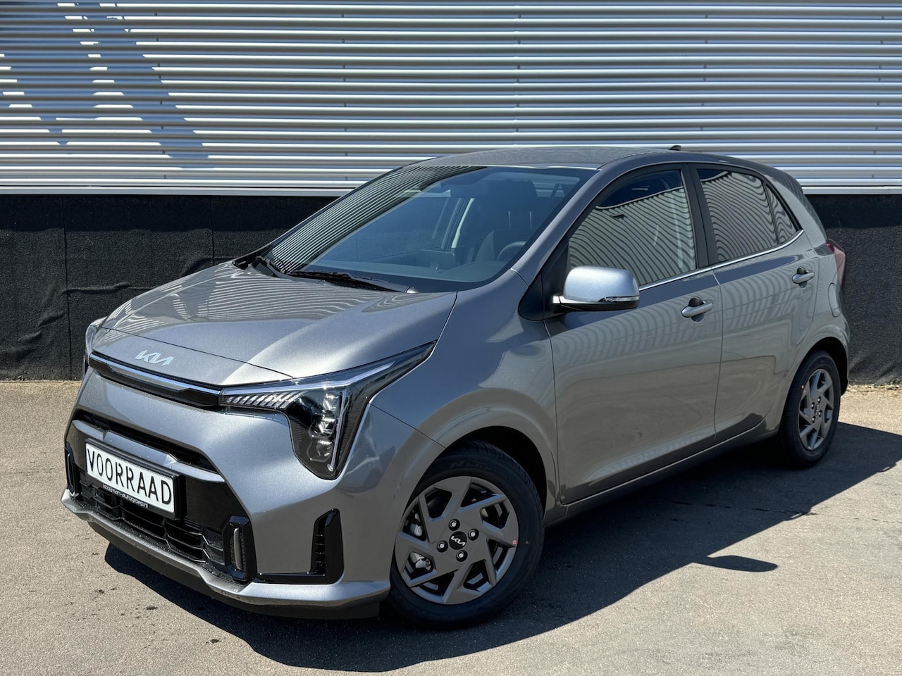 Kia Picanto - 1.0 DPI DynamicPlusLine Direct leverbaar in de Kleur Clear White, Rijklaarprijs €.19.795,= - AutoWereld.nl