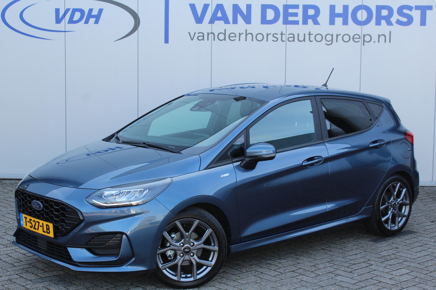 Ford Fiesta - 1.0-125pk EcoBoost Mild-Hybrid ST-Line. In nieuwstaat verkerende Ford Fiesta met 125pk van - AutoWereld.nl