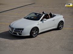 Alfa Romeo Spider - 2.2 JTS Exclusive Poltrona Frau