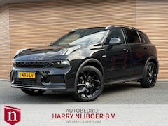 Lynk & Co 01 - 1.5 Black-Line Trekhaak / Panodak / Clima / Navi / 360* Camera