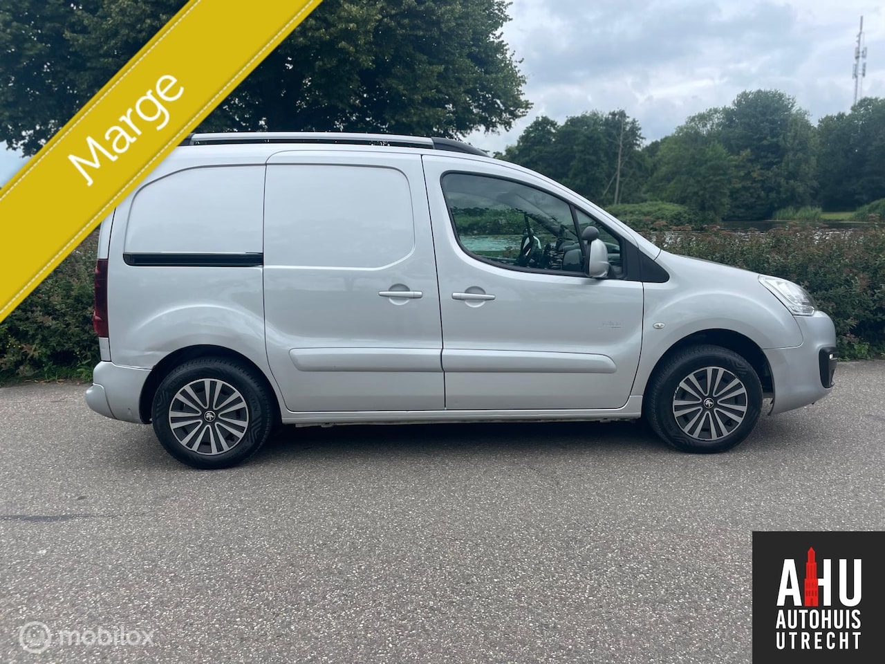 Peugeot Partner - bestel 120 1.6 BlueHDi 100 L1 Premium Pack S&S - AutoWereld.nl