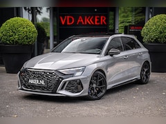 Audi RS3 - Sportback Keram. Schijven I Dynamic Plus | Exclusive Lak | Head-up | Pano.dak