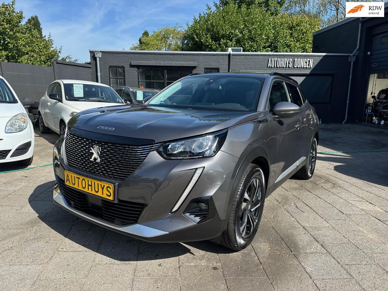 Peugeot 2008 - 1.2 PureTech Blue Lease Allure 1.2 (130pk) PureTech Blue Lease Allure - AutoWereld.nl