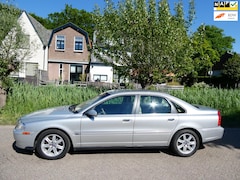 Volvo S80 - 2.4D 5-Cilinder 131pk Leder Clima Trekhaak 1800kg. Youngtimer