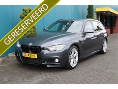 BMW 3-serie Touring - 318i M Sport Aut. CLIMA|DIGI.DASHB|NAV|LED|ELEK.KLEP|PDC|LMV 1.EIG