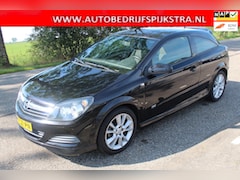 Opel Astra GTC - 1.8 Sport // OPC-LINE //