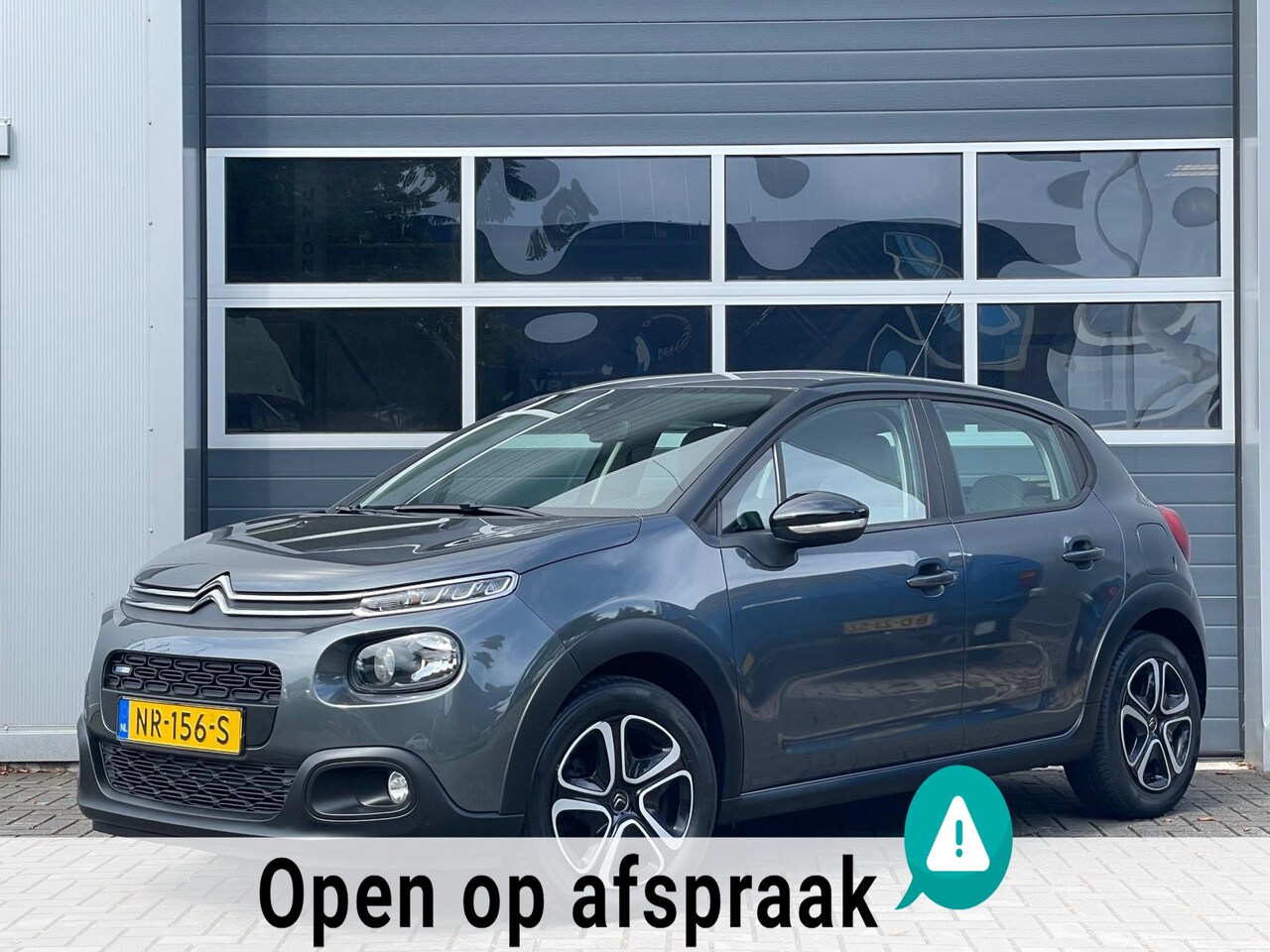 Citroën C3 - 1.2 PureTech Feel | Navi | Cruise control | PDC | Climate control - AutoWereld.nl