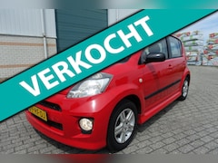 Daihatsu Sirion 2 - 1.3-16V Comfort - org. nl auto - lm velgen - zeer nette staat