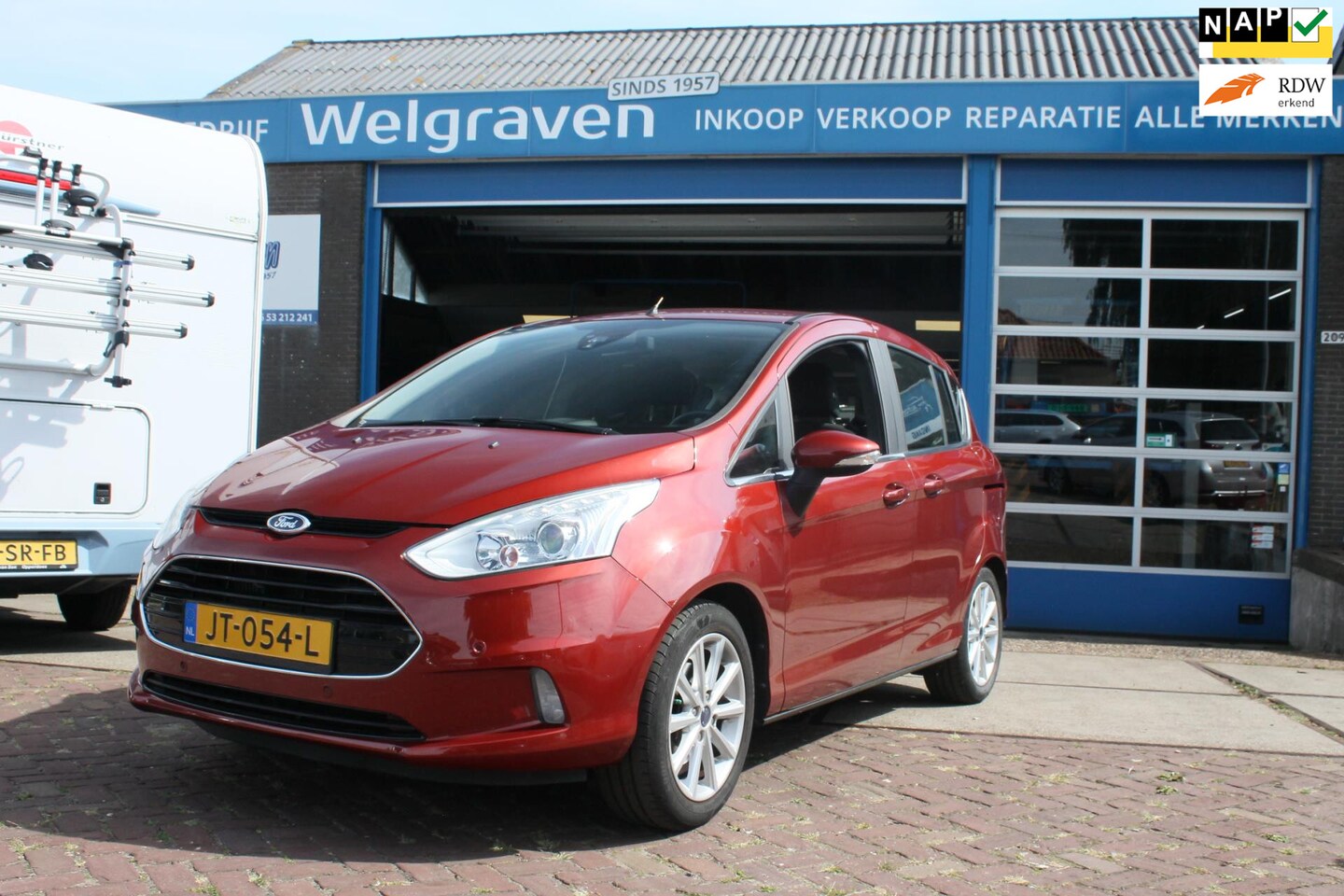 Ford B-Max - 1.0 EcoBoost Titanium navi ecc cruise izgstaat - AutoWereld.nl