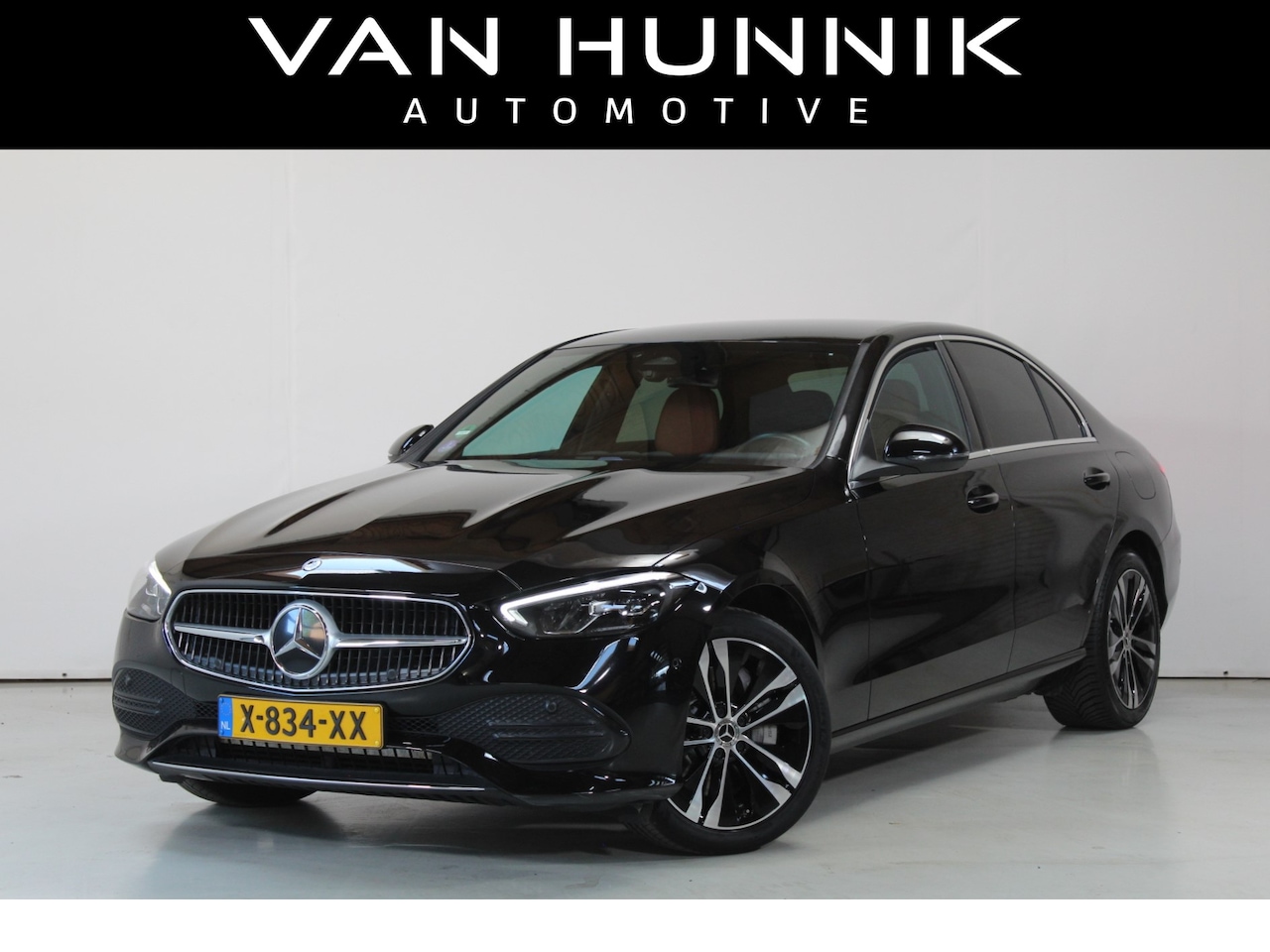 Mercedes-Benz C-klasse - 300 e Luxury Line | BTW | Leder | Trekhaak | - AutoWereld.nl