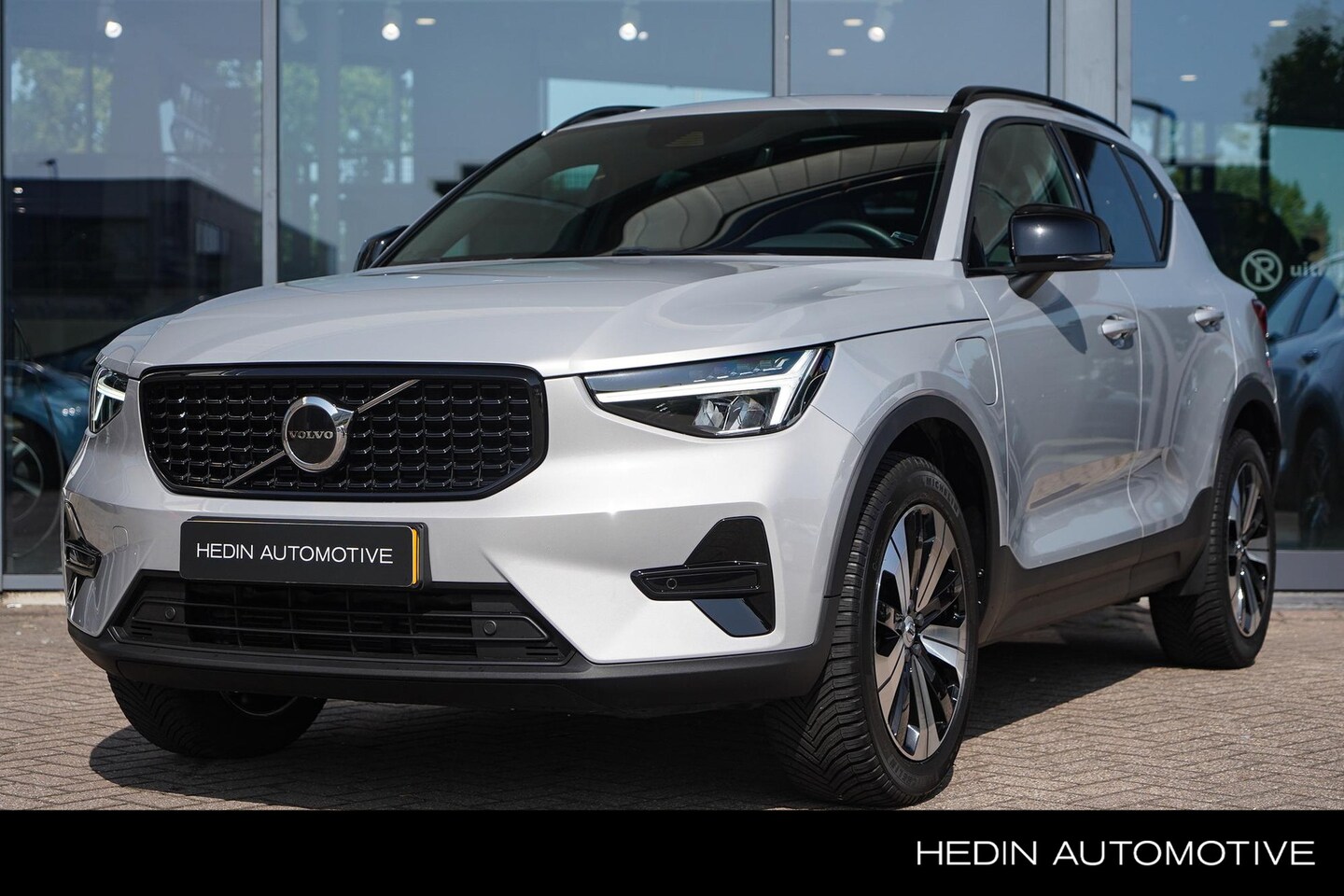Volvo XC40 - 1.5 T4 Recharge Inscription | Elek. Stoelen + Geheugen | Panorama Dak | keyless Entry | Ha - AutoWereld.nl