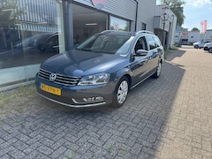 Volkswagen Passat Variant - 1.4 TSI Comfort Executive Line BlueMotion / DSG/ NAVI/ cruise controle / trekhaak/ PDC