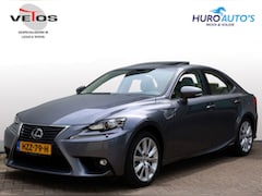 Lexus IS - 300h Business Line Pro | Schuifdak | Leder | Stoelverwarming