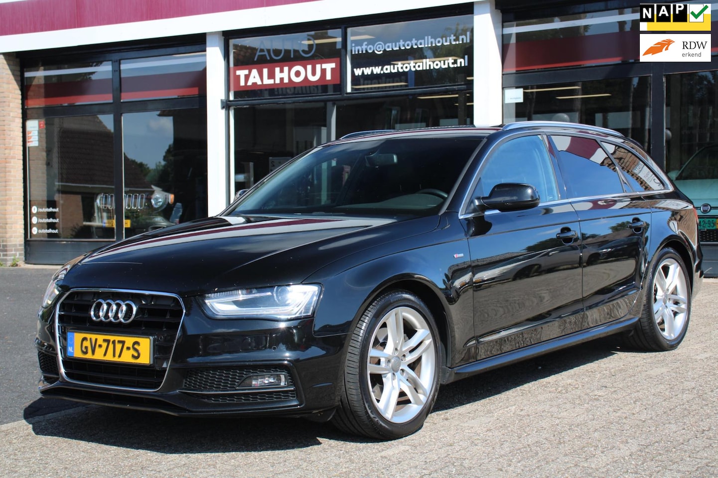 Audi A4 Avant - 1.8 TFSI S Edition - LEDER INTERIEUR, AUTOMAAT, XENON, NAVIGATIE, BLUETOOTH - AutoWereld.nl