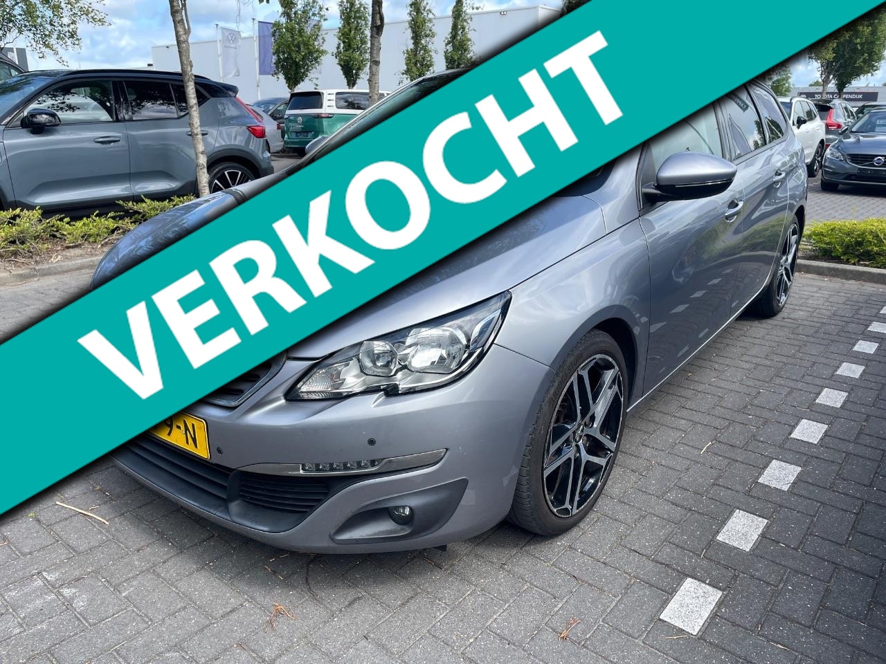 Peugeot 308 SW - 1.6 BlueHDI Blue Lease Pack 1.6 BlueHDI Blue Lease Pack EXPORT - AutoWereld.nl