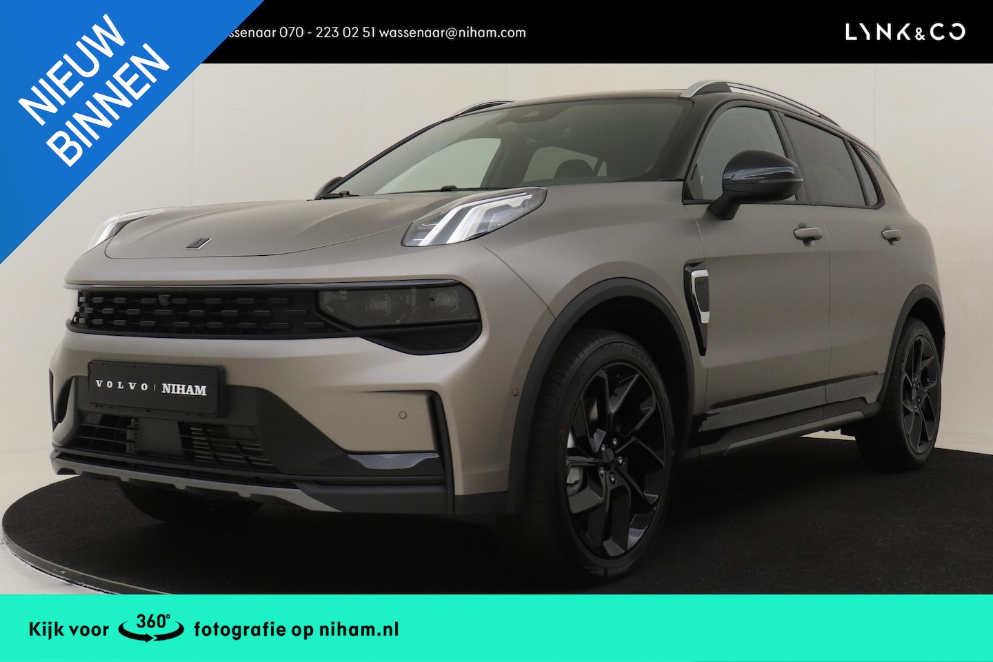 Lynk & Co 01 - 1.5 PHEV *NIEUW!* -LEDER|BLACK.PACK|WRAP|PANO.DAK|360°CAM|20"|HARMAN|POWER-SEAT - AutoWereld.nl