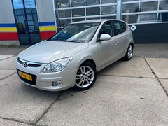 Hyundai i30 - 1.6i i-Catcher