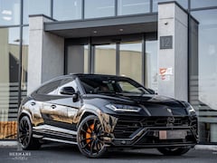 Lamborghini Urus - 4.0 V8 / Pano / B&O 3D / HUD / Dealer / Adaptive