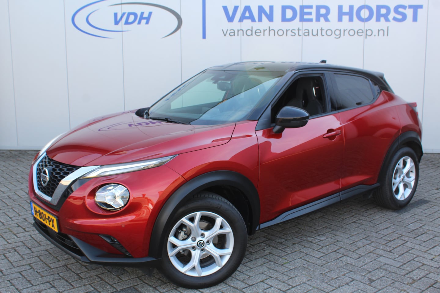 Nissan Juke - 1.0-117pk DIG-T Tekna. Keurig nette, erg luxe en goed onderhouden Nissan Juke, van 1e eig. - AutoWereld.nl