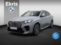 BMW iX2 - eDrive20 M Sportpakket Pro | M port Edition | Premium Pack | Stuurwielrand Verwarmd | Driv