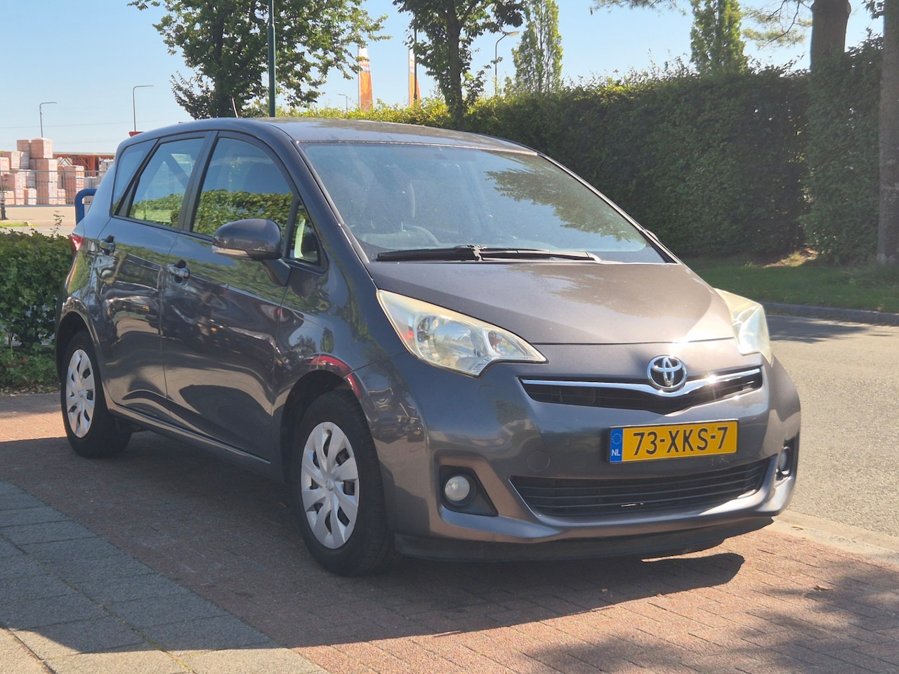 Toyota Verso S - 1.3 VVT-i Aspiration 1.3 VVT-i Aspiration - AutoWereld.nl