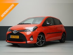 Toyota Yaris - 1.5 Hybrid Orange Sport | Navigatie | Achteruitrijcamera | Climate control | Cruise contro