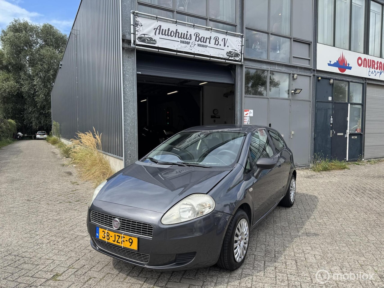 Fiat Grande Punto - 1.2 Active Airco! APK! NAP Logisch! - AutoWereld.nl