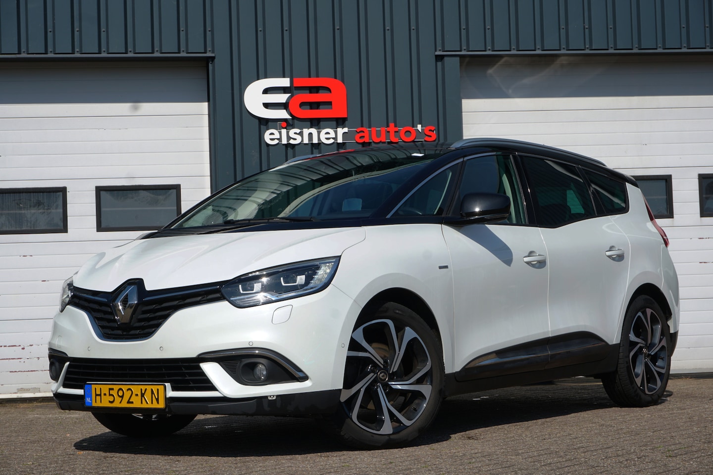 Renault Grand Scénic - 1.3 TCe Bose | LEDER | PANO | FULL LED | CAMERA | TREKHAAK | - AutoWereld.nl