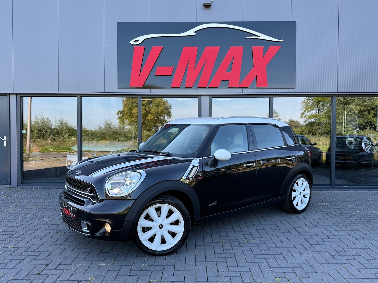 MINI Countryman - Mini 1.6 Cooper S ALL4 Chili Xenon Leder Clima Pdc - AutoWereld.nl