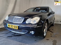 Mercedes-Benz C-klasse - 180 K. Avantgarde - Airco - Motormanagement Brandt