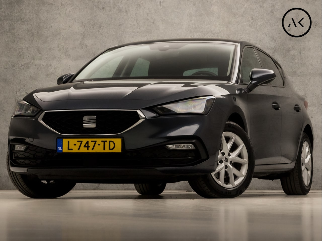 SEAT Leon - 1.0 TSI Sport (VIRTUAL COCKPIT, APPEL CARPLAY, GROOT NAVI, STUUR/STOELVERWARMING, ADAPTIVE - AutoWereld.nl