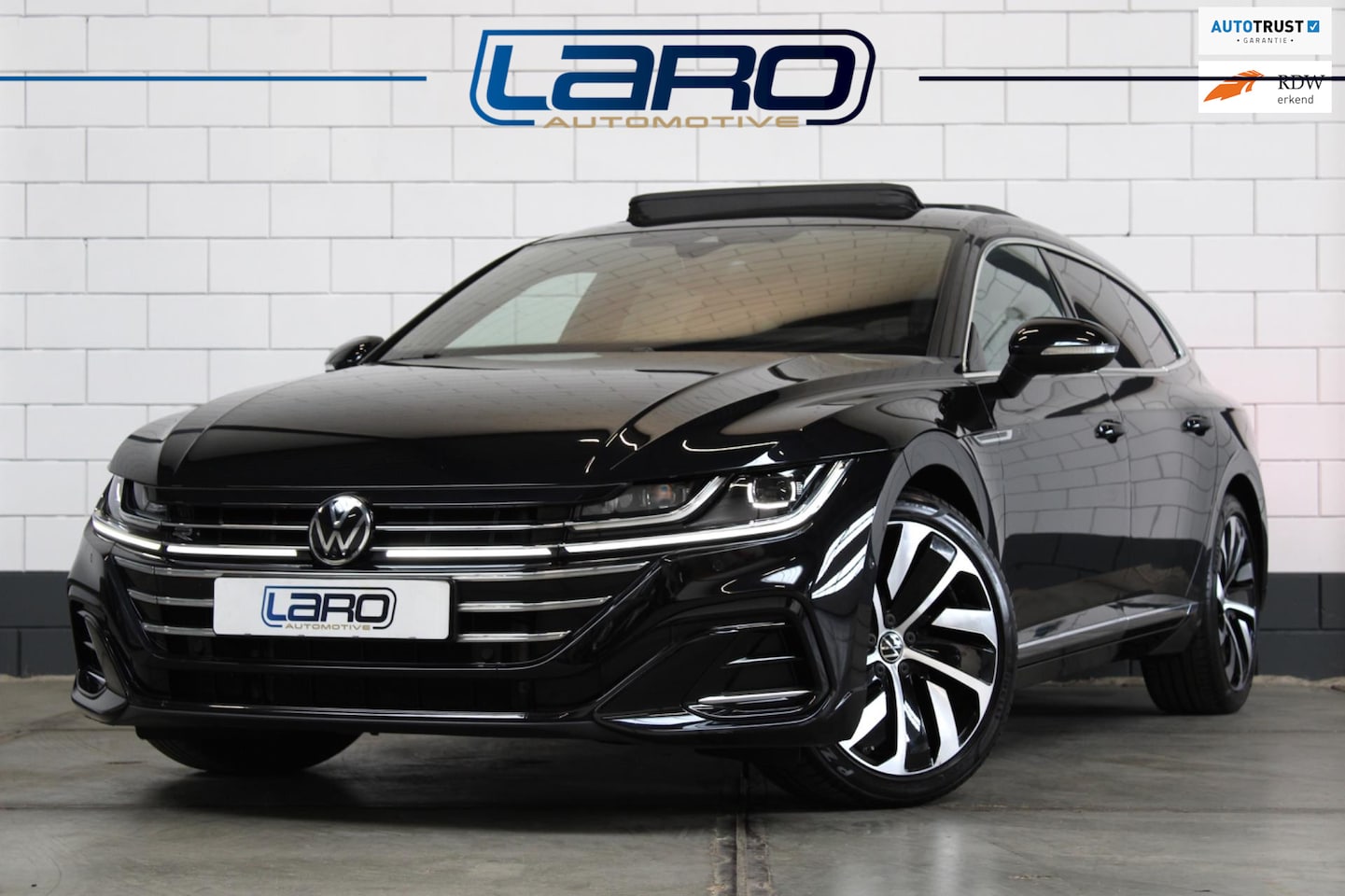Volkswagen Arteon Shooting Brake - 2.0 TSI R-Line | Pano IQ 360º Trekh. ACC BTW HuD Massage Sfeer Keyless DCC - AutoWereld.nl