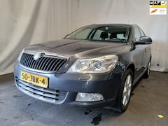 Skoda Octavia Combi - 1.4 TSI Elegance Business Line - Clima - Navi - Motormanagement Brandt