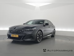 BMW i5 - M60 xDrive 84 kWh M Sport | Driving Assistant Pro | M sport | Pano | HUD | Deep Frozen Gre
