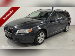 Volvo V70 - 2.5T Momentum AUTOMAAT / YOUNGTIMER