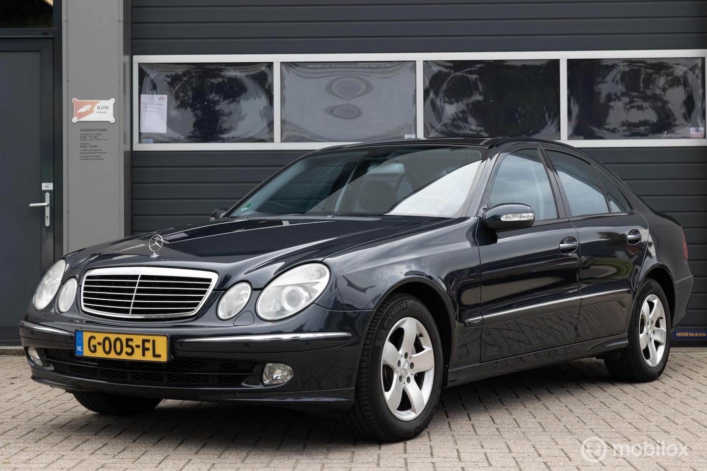 Mercedes-Benz E-klasse - 320 Avantgarde LPG G3 YOUNGTIMER ZEER LUXE - AutoWereld.nl