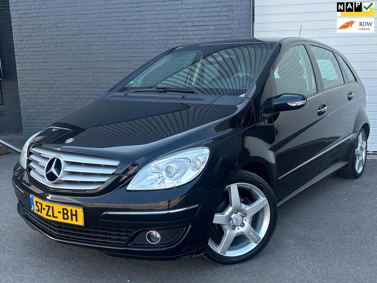 Mercedes-Benz B-klasse - 170 AUTOMAAT/AMG/CRUISE/AIRCO/VOLO-H/ORGNL - AutoWereld.nl