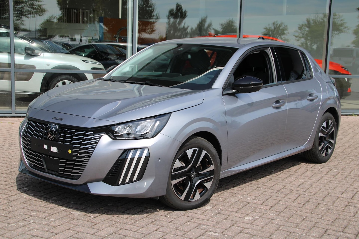 Peugeot 208 - 1.2 PureTech 100 Allure - AutoWereld.nl