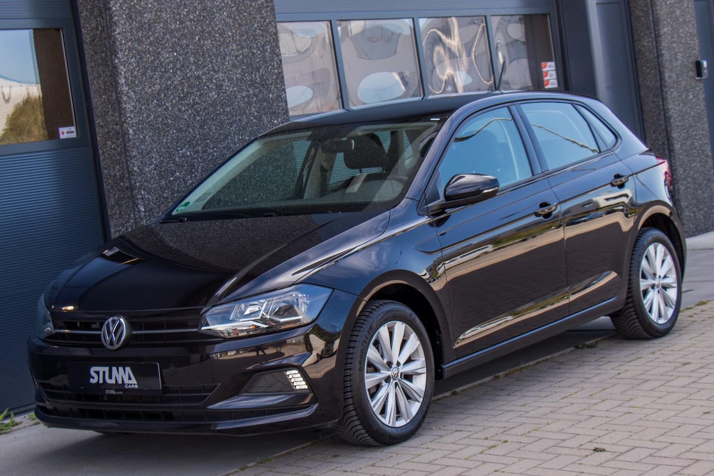 Volkswagen Polo - 1.0 TSI Highline | Navigatie | Cruise | Carplay | Climate | Stoelverwarming | Stuurbedieni - AutoWereld.nl