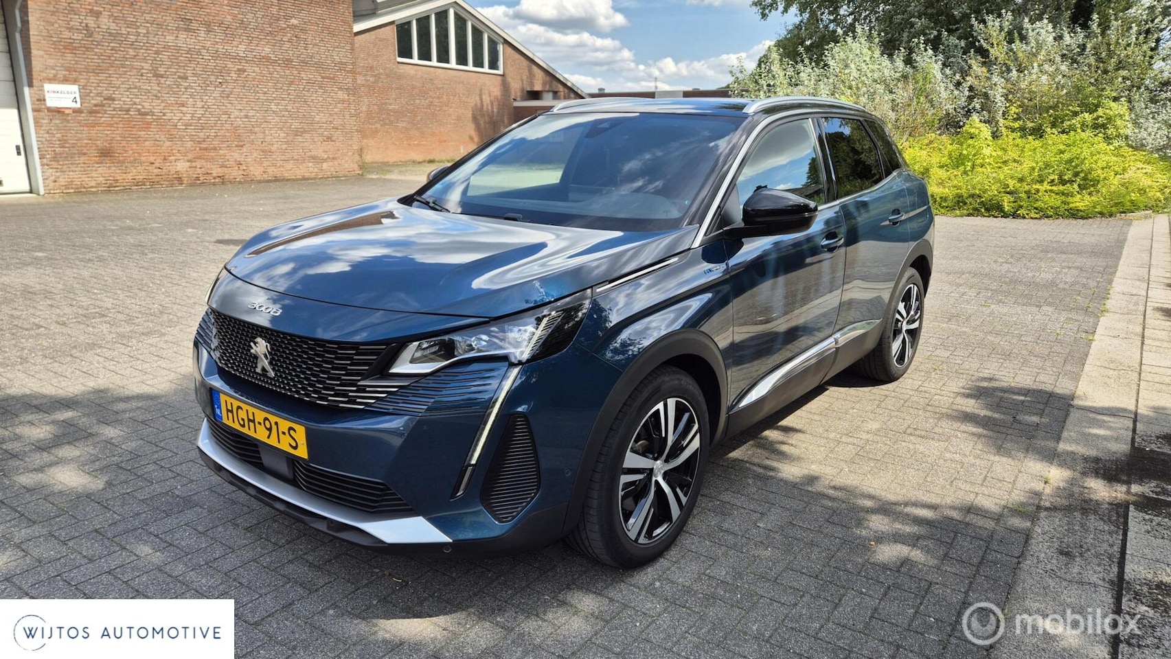 Peugeot 3008 - 1.6 HYbrid4 300 GT 1.6 HYbrid4 300 GT, winterbanden, trekhaak - AutoWereld.nl