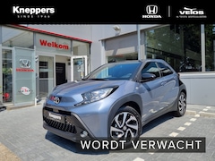Toyota Aygo X - 1.0 VVT-i MT Pulse Automaat Apple/Android, Cruise, 17inch velgen, Voorstoelen verwarmd , A